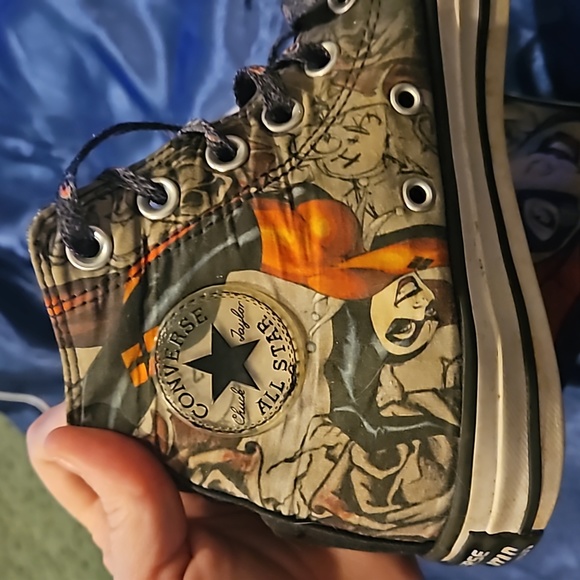 Harley Quinn Converse sneakers - Picture 6 of 8